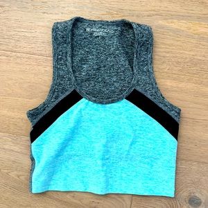 Beyond Yoga sports bra tank crop top sz Small EUC gray black teal